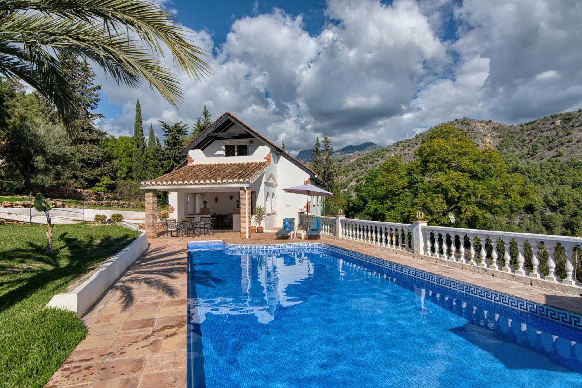 Villa Morera Bed & Breakfast Frigiliana Kültér fotó