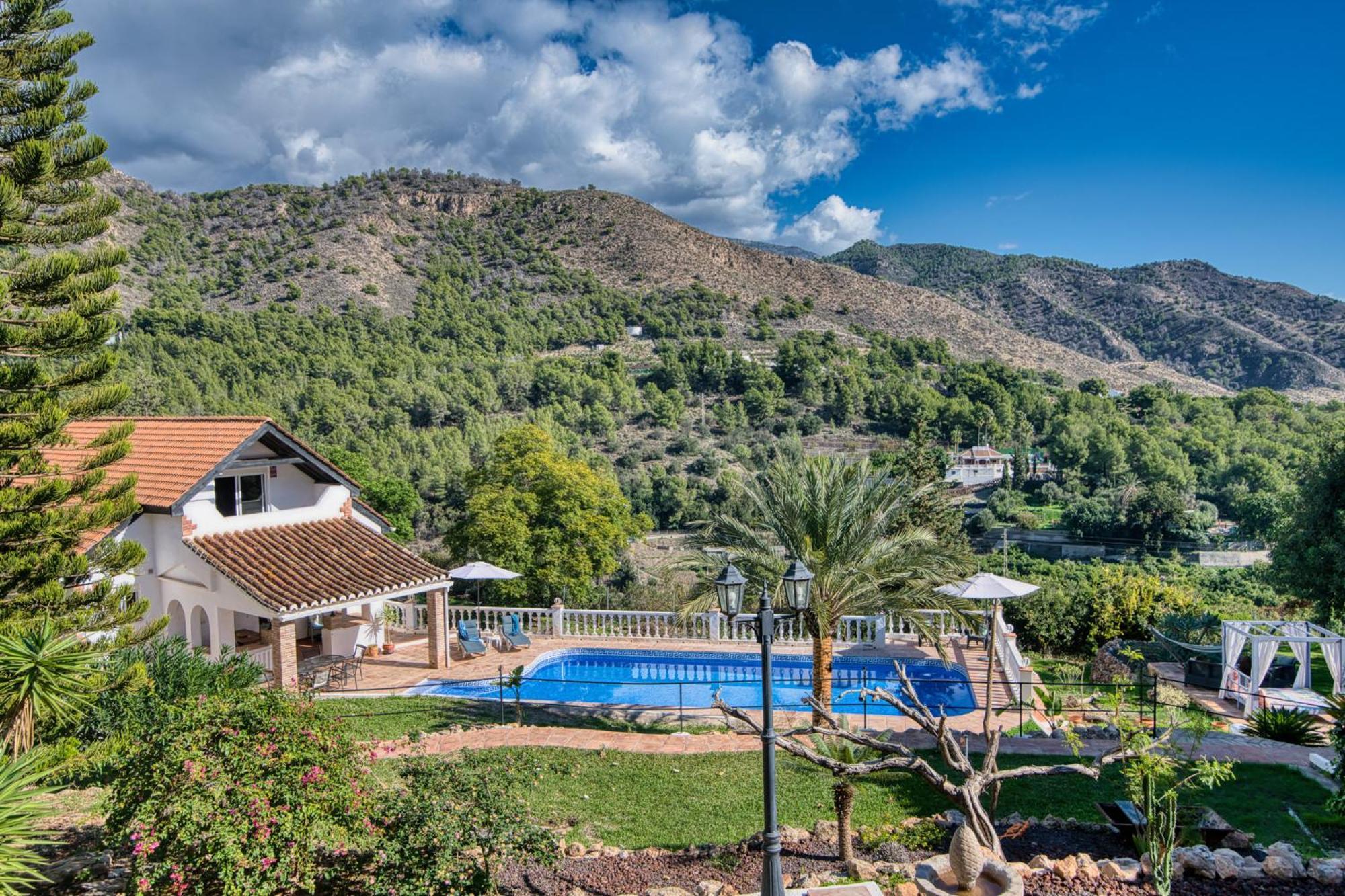 Villa Morera Bed & Breakfast Frigiliana Kültér fotó