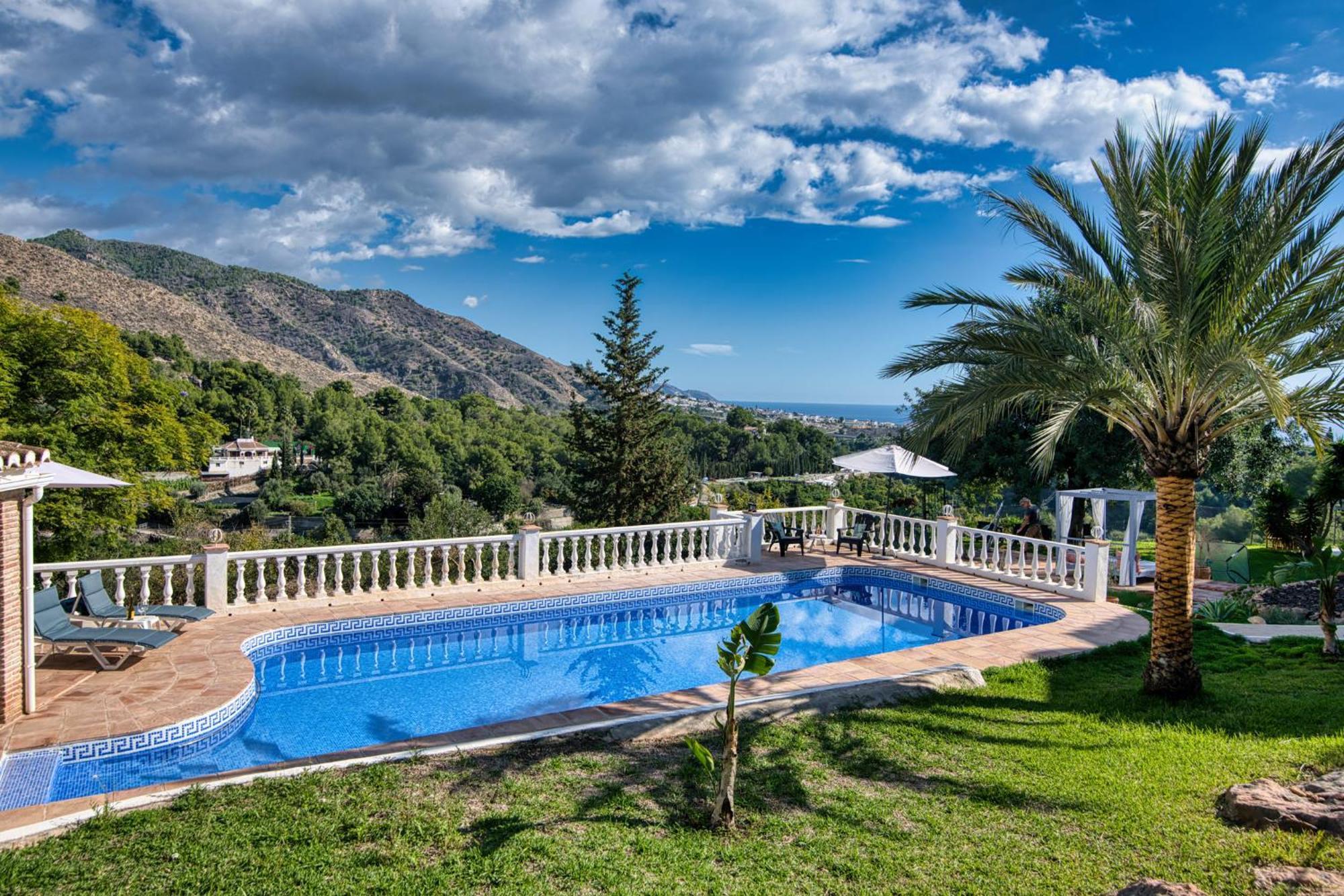 Villa Morera Bed & Breakfast Frigiliana Kültér fotó