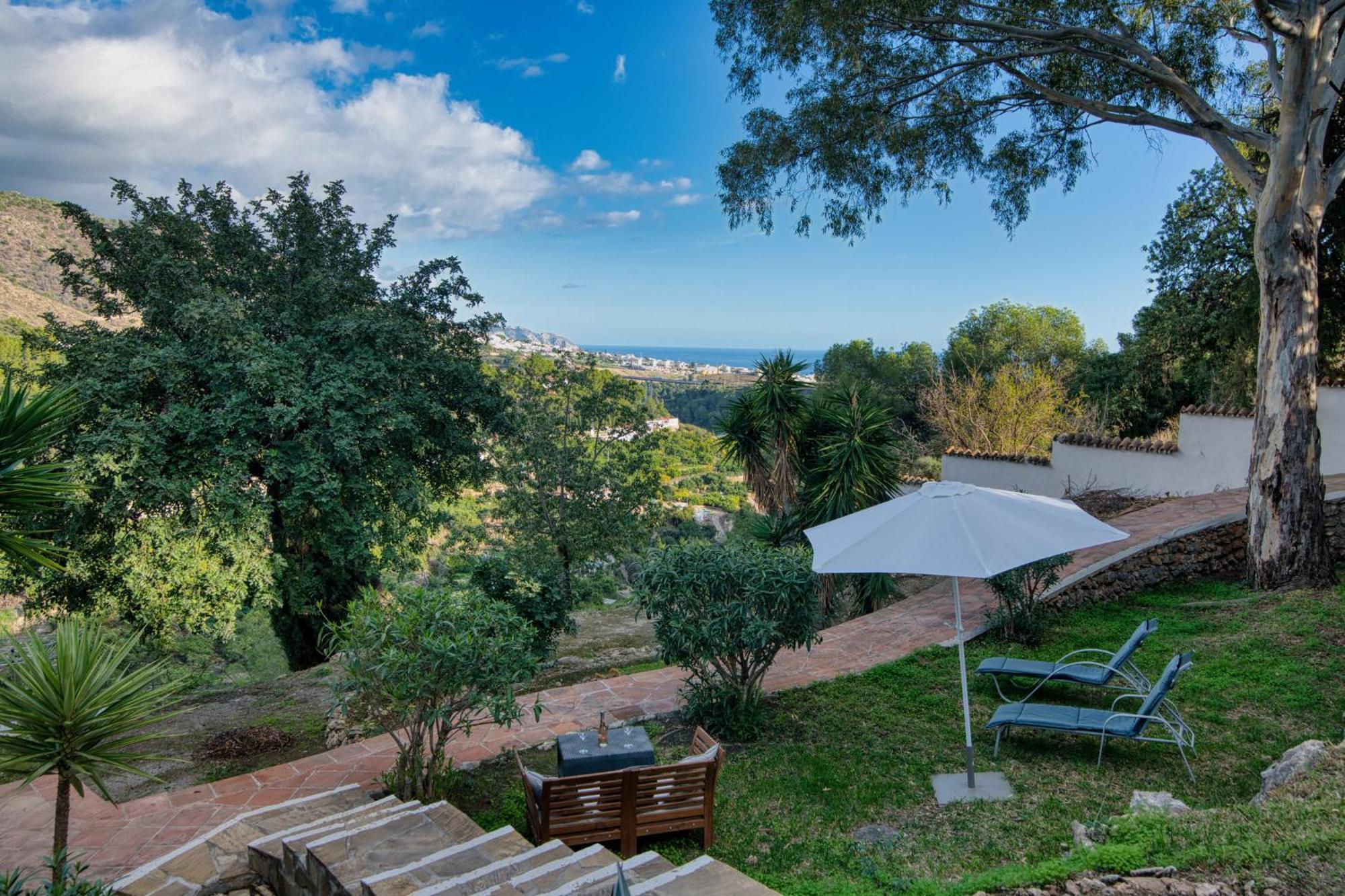 Villa Morera Bed & Breakfast Frigiliana Kültér fotó