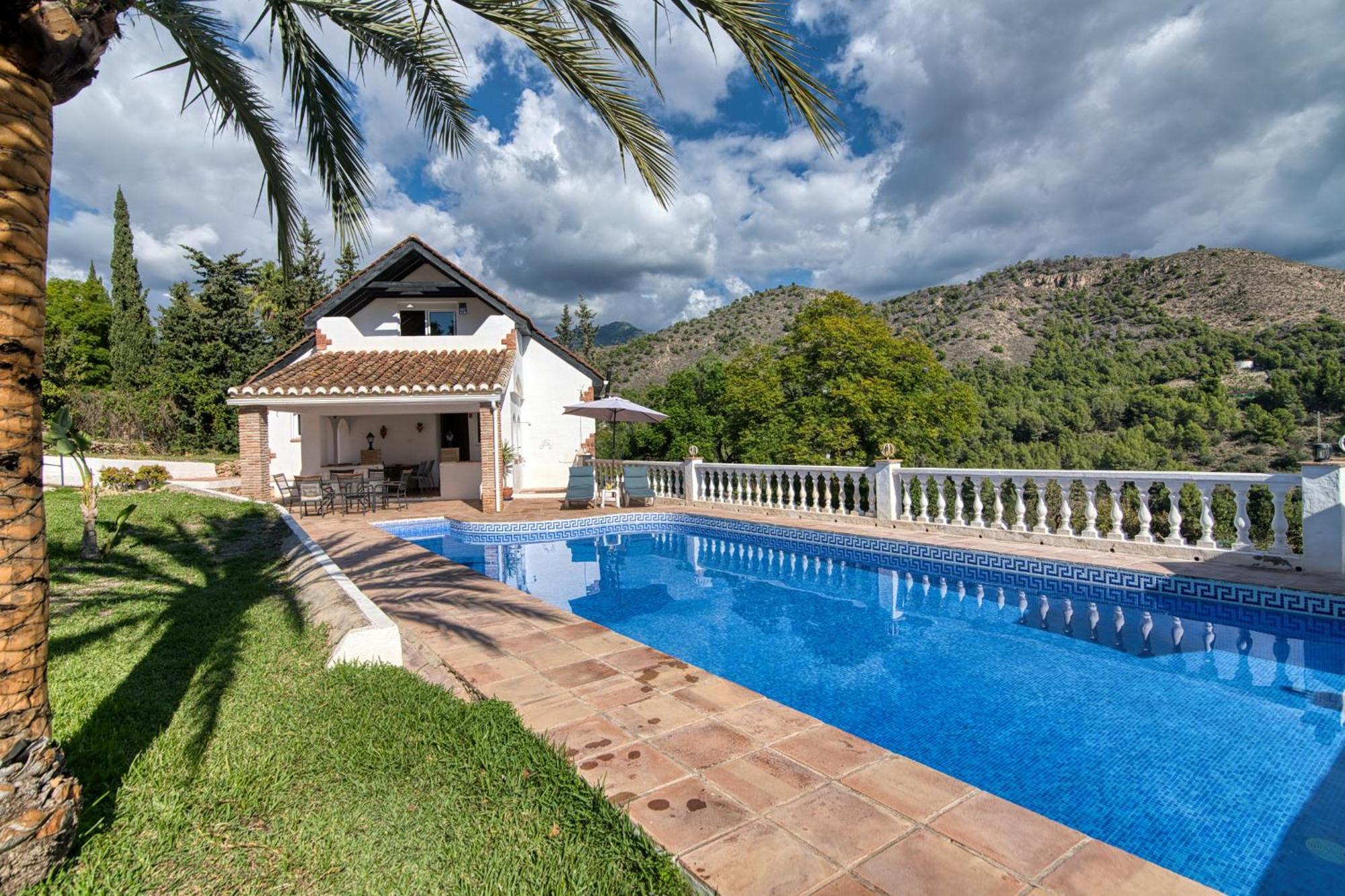 Villa Morera Bed & Breakfast Frigiliana Kültér fotó