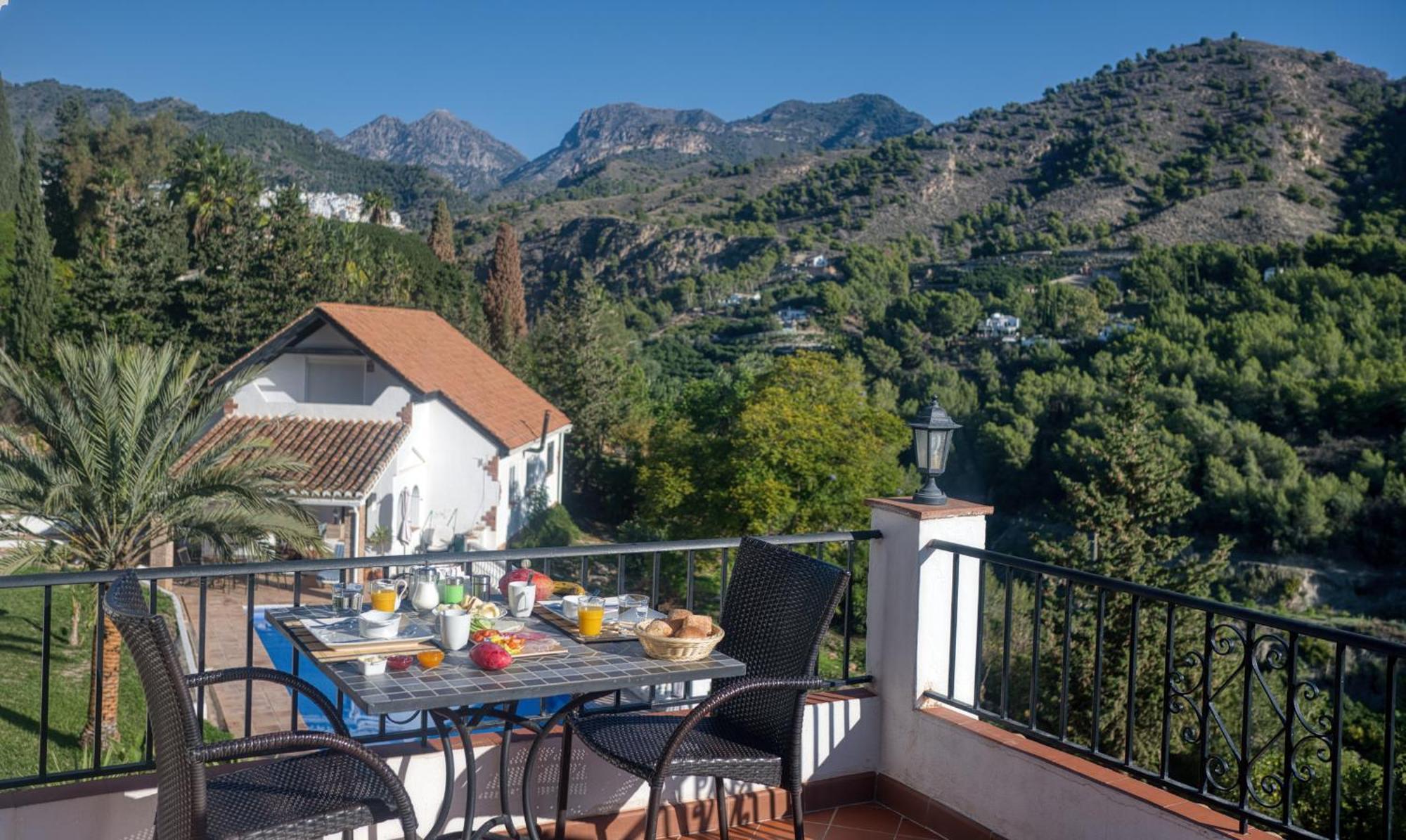 Villa Morera Bed & Breakfast Frigiliana Kültér fotó